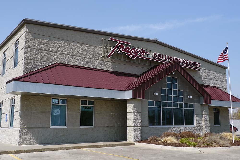 Tracy's Collision Center North Location